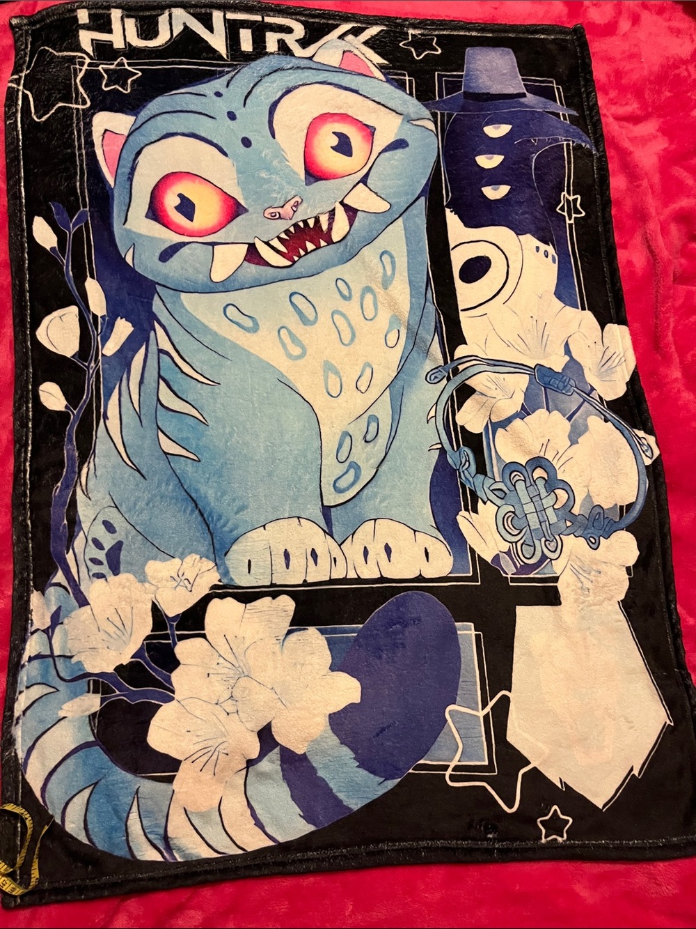 KPop Demon Hunters Derpy & Birdy HUNTR/X Mini Throw Blanket 27.5” x 38”